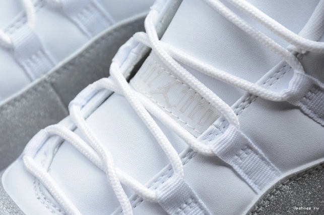 AR0715-100 Air WMNS 11 Jordan Metallic White Grey SilverVast 0715
